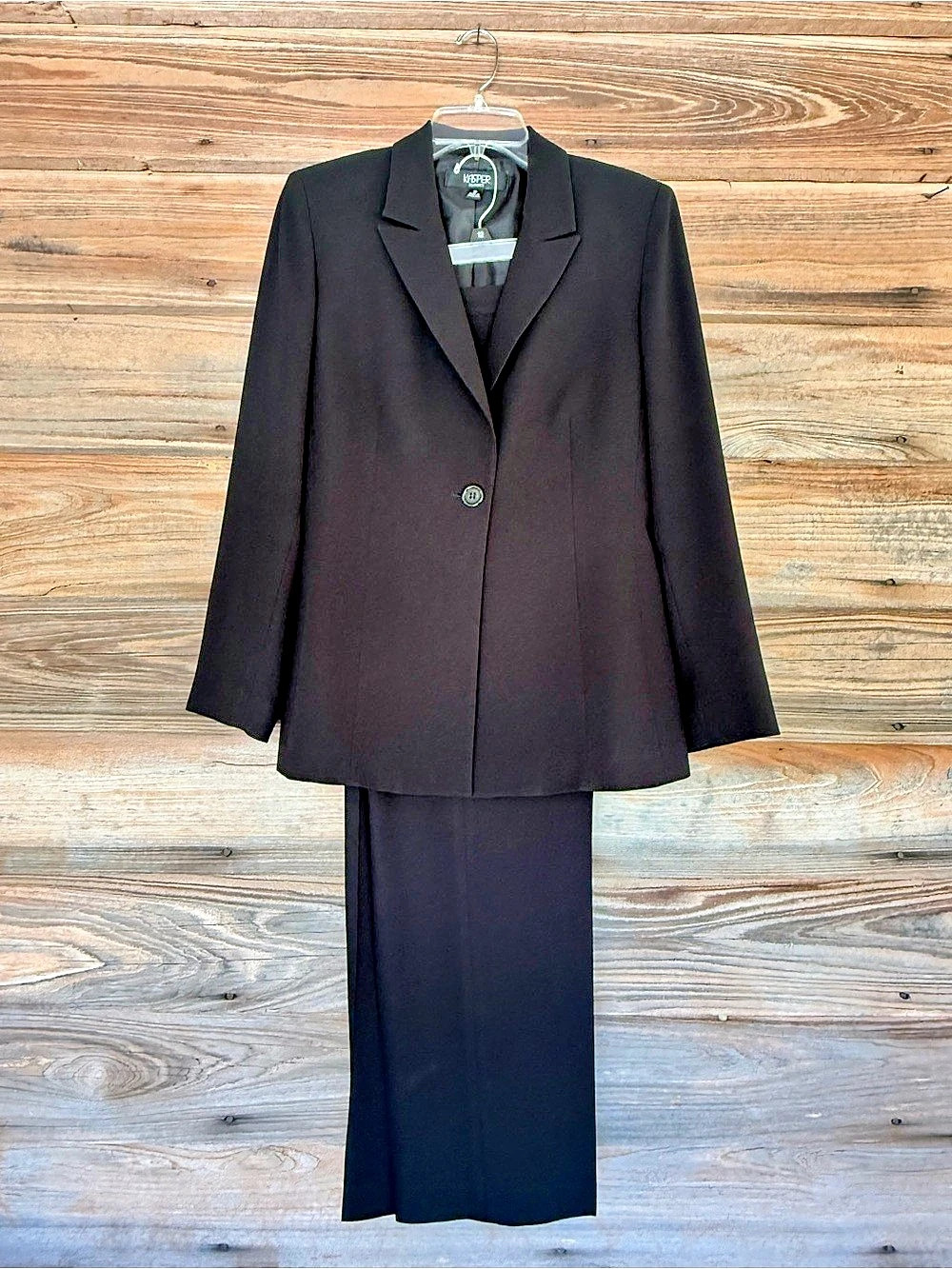 Kasper Classics Women's Black Pantsuit Size 10